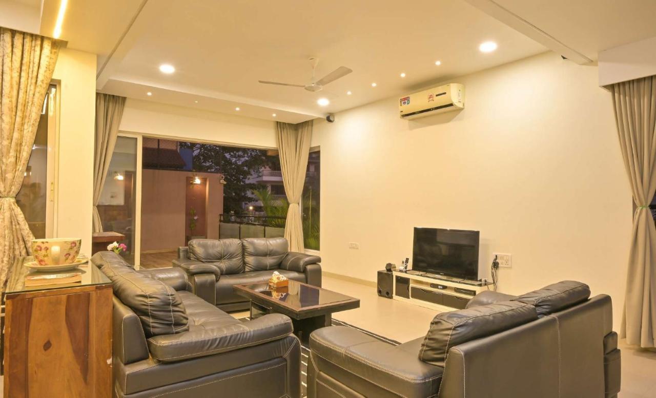 Tiki Tropics Villa Lonavala Bagian luar foto